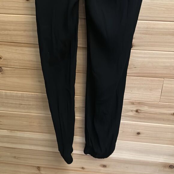 Monrow Revolve Size XSmall Black Crepe Rayon Sleeveless Zip Front Jumpsuit - Picture 11 of 13